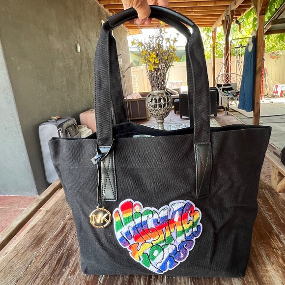 Marc Jacobs Handbags - NEW MICHAEL KORS THE MICHAEL KORS LARGE BAG PRIDE HEART TOTE. NEW